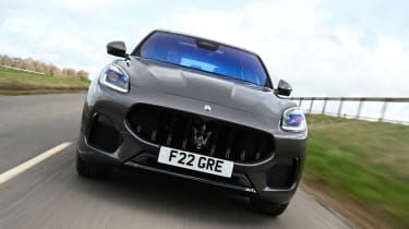 Maserati Grecale - вид спереди
